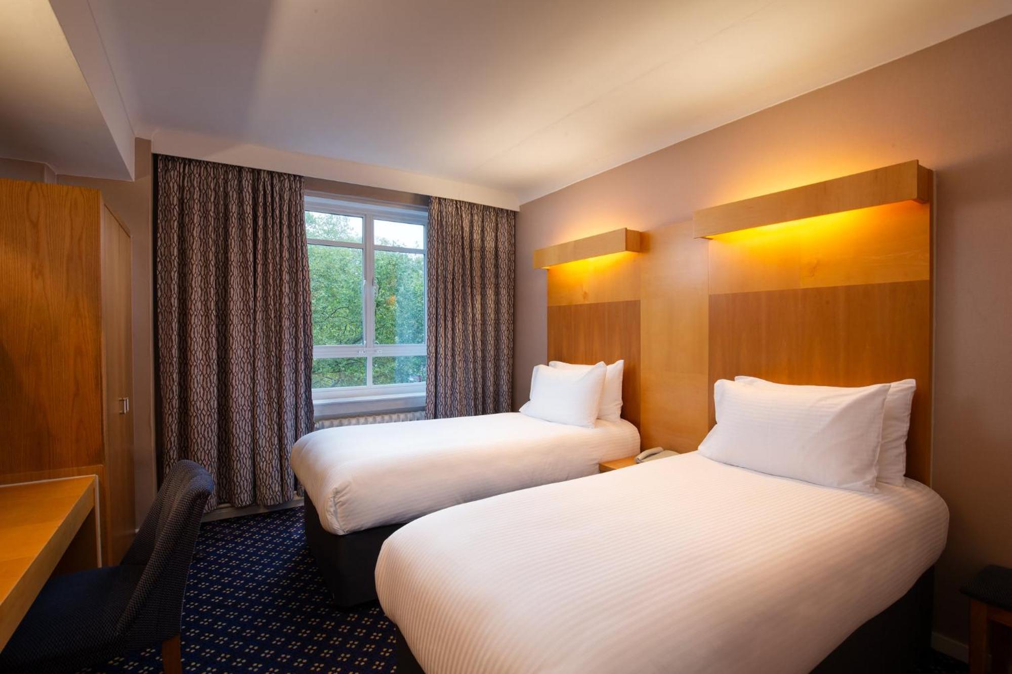 Tavistock Hotel London Ngoại thất bức ảnh